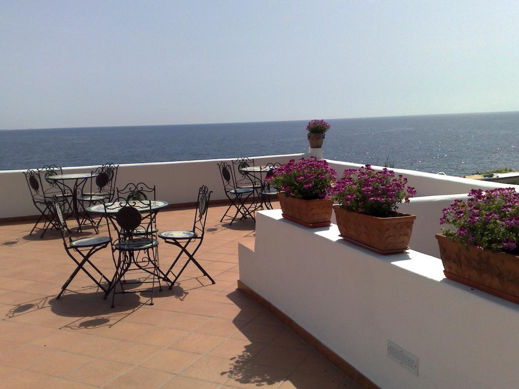 Hotel Punta Barone 3*