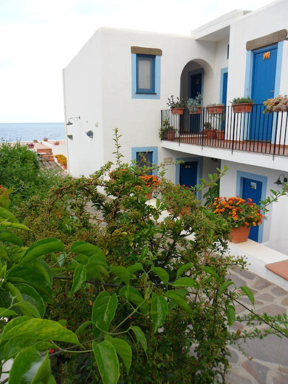 Punta Barone Santa Marina Salina