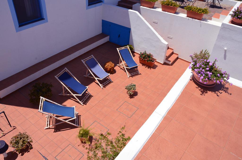 Punta Barone Hotel 3*