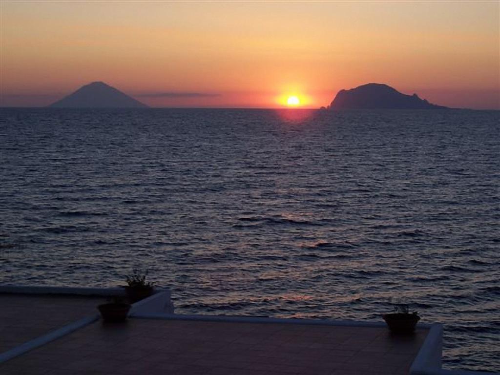 Punta Barone Hotel 3*