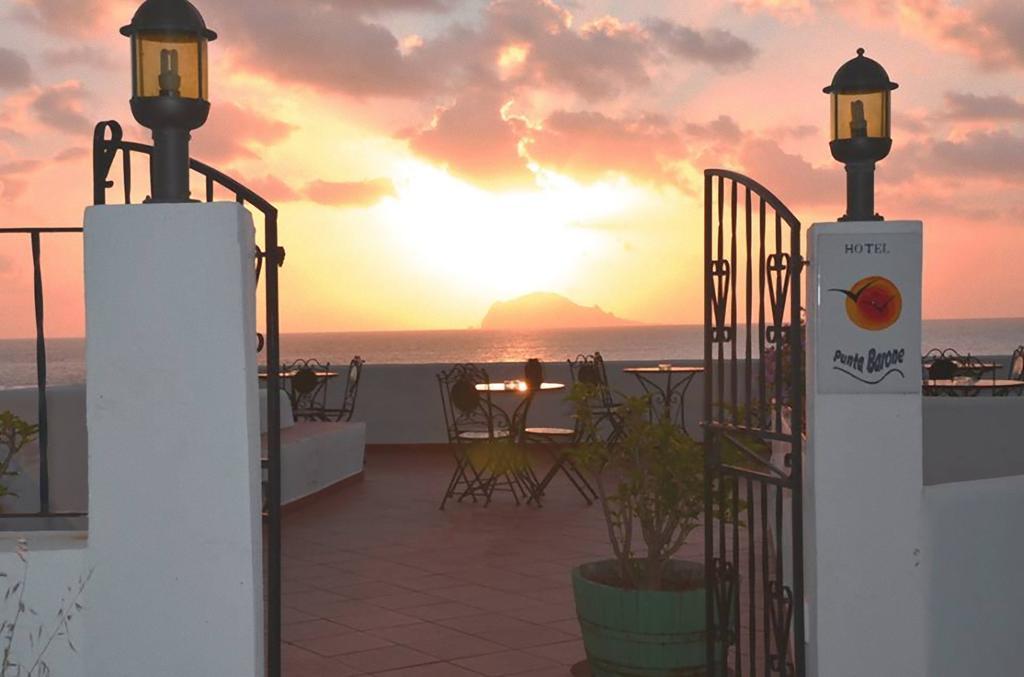 Hotel Punta Barone 3*