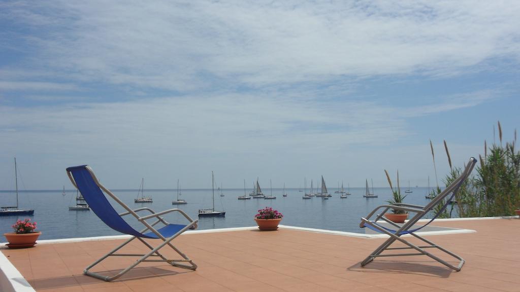 Punta Barone Hotel 3*